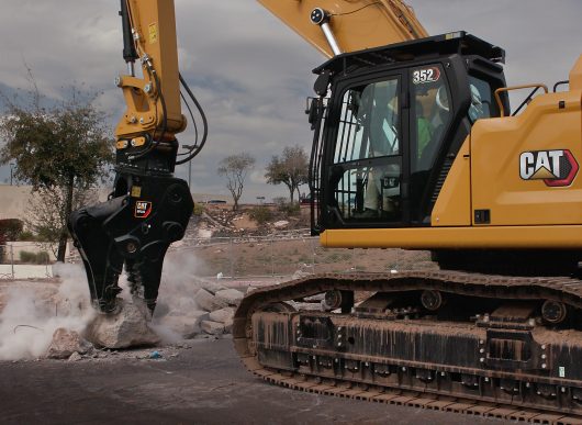 The new Cat® 352 Straight Boom Excavator excels in low-level buildings, bridges and industrial demolition work